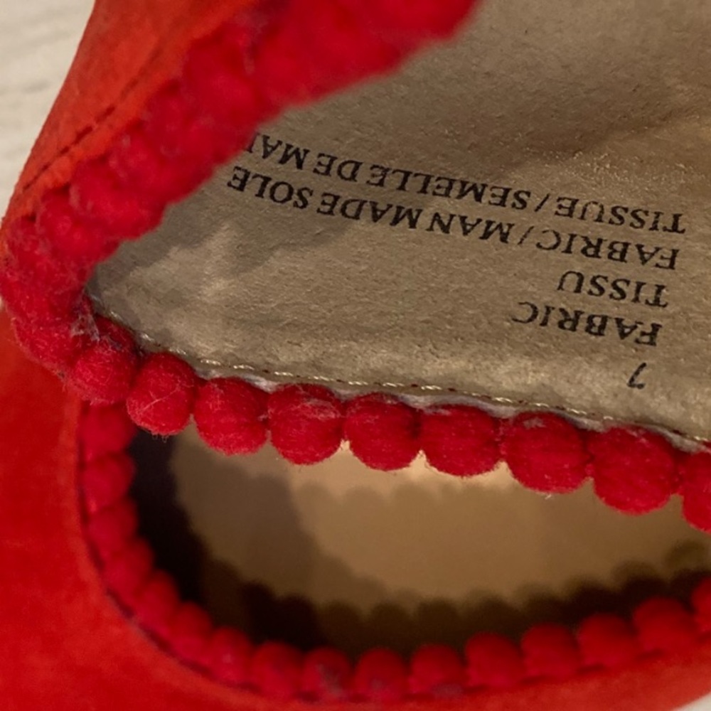 Express Cherry red flats - Picture 2 of 4